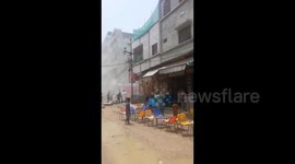 Pakistan: Building Collapses in Orangi Town, Karachi; Four People Rescued from Debris