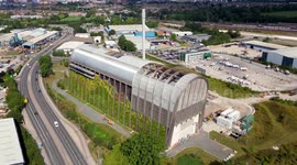 Leeds Recycling & Energy: A Stunning Aerial Hyperlapse of Veolia's Facility