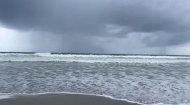 US: Hurricane Erin Brings Storm Surge to North Carolina’s Outer Banks 5