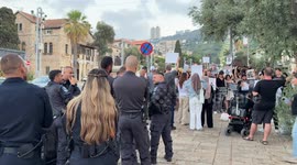 Israel: Haifa protesters demand end to Gaza starvation, attacks on journalists by Israeli forces