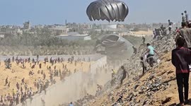 Palestinians rush for parachuted aid in Gaza amid ongoing blockade