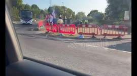 UK: Anti-Immigration and Counter Protests Held Amid Home Office Appeal