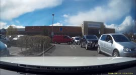 Lets go to the supermarket and car Surf, apple smash. The road rage driver unhappy with being blocked in. Watch as he rides the bonnet of the other angry driver. So funny!