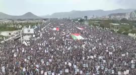 Yemen: Massive protest erupts in Sanaa against Israel's Gaza occupation plan