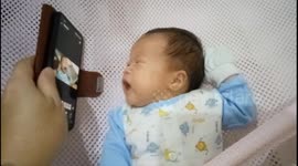 Clever Trick! Baby Stops Crying When She Sees Herself Crying