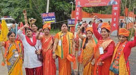 Modi Unveils Development Projects in Bodh Gaya, Boosting Bihar's Growth