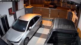 Cars rattled as magnitude 41. earthquake hits Malaysia