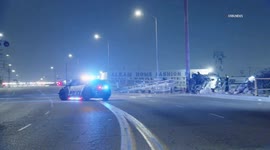 US, Los Angeles: Vernon Possible Fatal Vehicle vs Railroad Crossing Signal