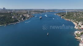 Türkiye: Turkish navy parades in Istanbul Strait during TEKNOFEST 'Blue Homeland' event (3)