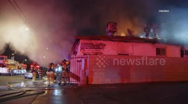 US, Los Angeles: Gramercy Park Residential Apartment Fire