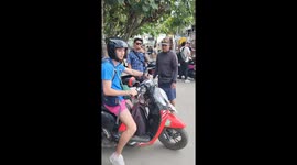 Foreigner crashes motorbike in Nusa Penida, Bali, Indonesia