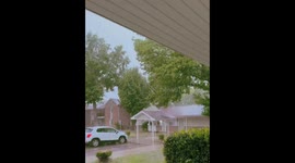 Loud rainstorm hits neighborhood in Oklahoma, USA