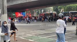 Indonesian anti-government protests descend into violence