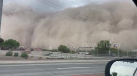 US: Haboob Hits Phoenix, Causes Airport Damage and Power Outages 10