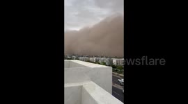 US: Massive Haboob Sweeps Through Scottsdale, AZ