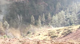 Air quality plummets as Pickett Fire spreads in California