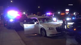 US, Phoenix: Phoenix Suspect Arrested After Police Deploy Grappler