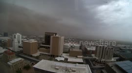 US: Massive Haboob Sweeps Through Phoenix In Dramatic Evening Display
