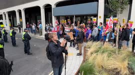 Swindon anti-immigration protesters stand-off with pro-asylum counter-demonstrators