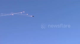 Türkiye: Turkish Air Force’s SOLOTURK performs flyover above Anitkabir on Victory Day anniversary