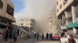 Israeli strike targets building in Gaza, casualties reported