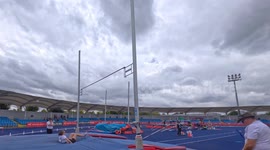 Women’s pole vaulting final at Manchester International 2025