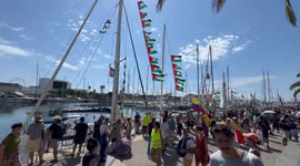 Spain: Barcelona Thousands Send Off Gaza-Bound Volunteers