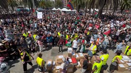 Spain: Barcelona Thousands Send Off Gaza-Bound Volunteers