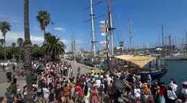 Spain: Barcelona Thousands Send Off Gaza-Bound Volunteers