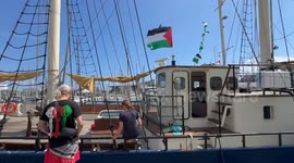 Spain: Barcelona Thousands Send Off Gaza-Bound Volunteers