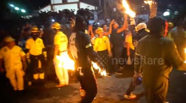 El Salvador: Fireball clashes mark Nejapa Festival in El Salvador
