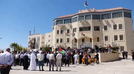 Palestinians protest Israel's plan to strip Hebron of PA control