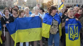 Thousands of Ukrainians attend memorial in Kyiv for slain parliament speaker