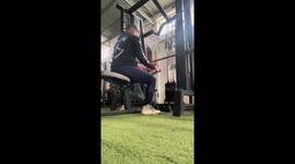 Dad Teaches His Daughter to Lift