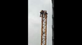 Crane collapses in China killing five construction workers