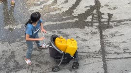 Severe water crisis grips Gaza's Al-Bureij refugee camp amid Israel’s intensified attacks