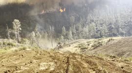 US: Evacuations Lifted As Pickett Fire Reaches 90% Containment