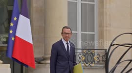 French Cabinet gathers at Elysee Palace ahead of confidence vote