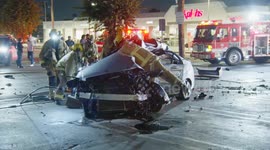 US, Los Angeles: Van Nuys Fatal Extrication Crash