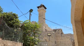 Israeli forces restrict Palestinian access to Ibrahimi Mosque on Mawlid al-Nabi