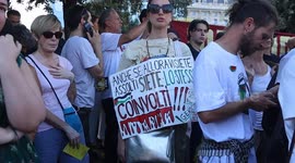 Thousands rally in Milan for Gaza-bound aid flotilla