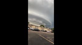 US: Storm Cloud Looms Over Wichita as Severe Thunderstorm Warning Issued