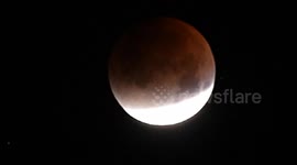 China: Chinese sky-gazers capture