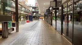 Designer shopping outlet in Wembley empty as tube strikes deal blow to retailers