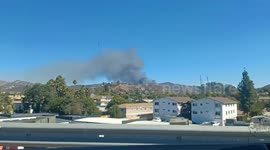 Massive wildfire burns near Los Coches in Lakeside, California