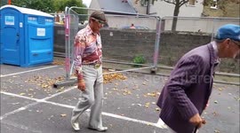 Two Bling Old Men spotted in Leytonstone