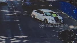 Runaway driver drags policeman on bonnet for 100 metres