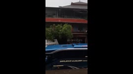 Holiday island Bali suffers severe floods causing chaos for tourists