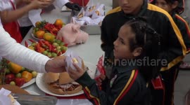 Peru: World Breakfast Championship in Lima: Giant Chicharrón Sandwich Takes Center Stage