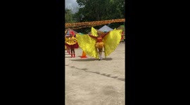 Students collapse under scorching heat during band competition
